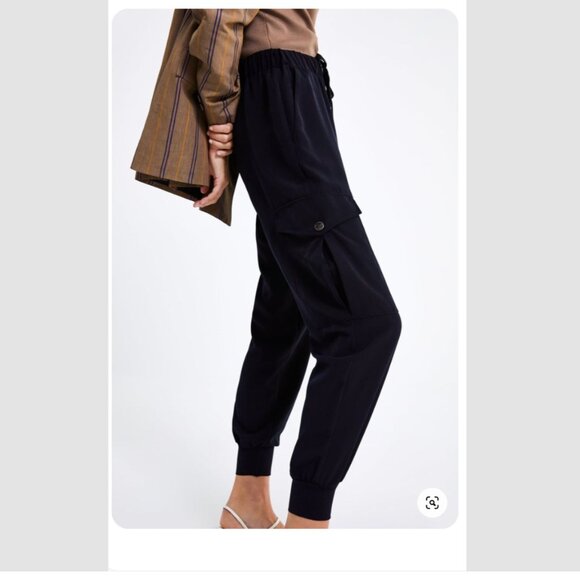 Zara Cargo Joggers - Picture 1 of 2